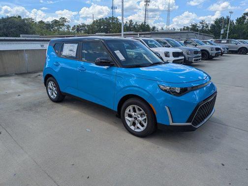 2025 Kia Soul S