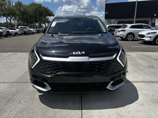 2025 Kia Sportage Hybrid LX