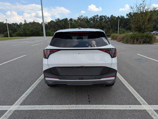 2026 Kia Sportage LX