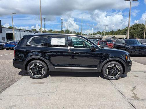 2025 Kia Telluride EX