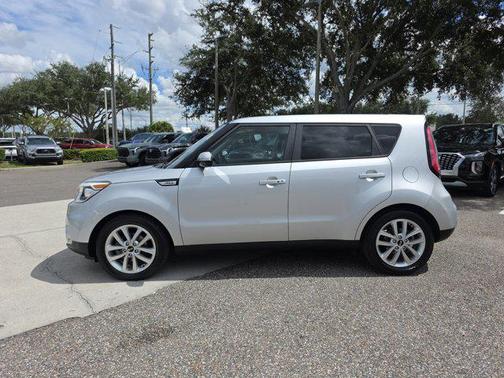 2017 Kia Soul +