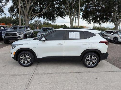 2023 Kia Seltos EX