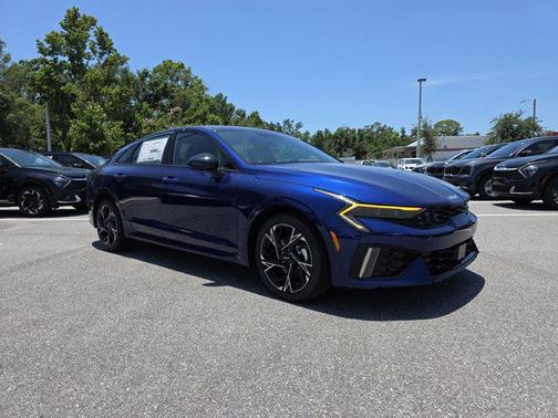 2025 Kia K5 GT-Line