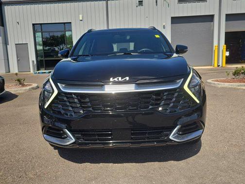 Ebony Black 2023 Kia Sportage SX