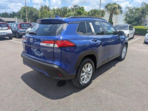 2022 Toyota Corolla Cross LE
