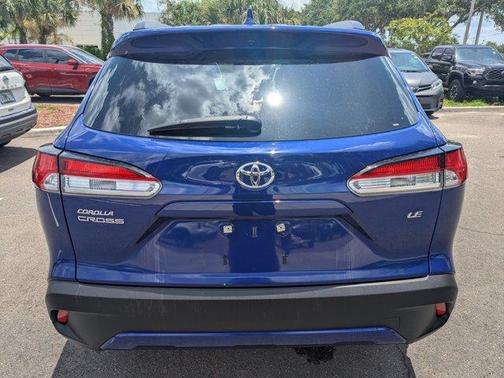 2022 Toyota Corolla Cross LE