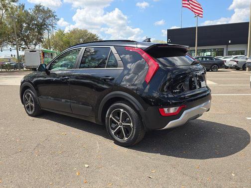 2023 Kia Niro EX