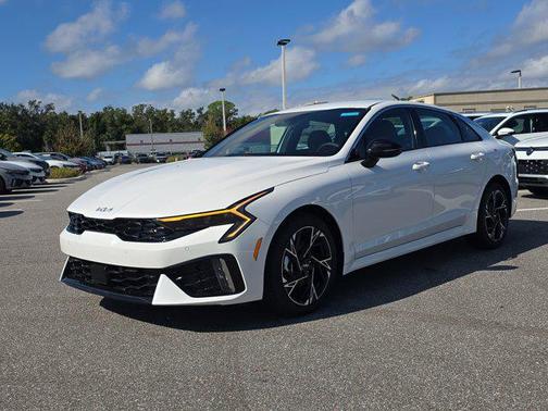 2026 Kia K5 GT-Line