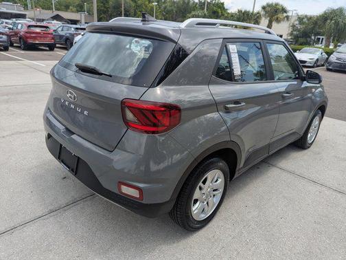 2020 Hyundai VENUE SEL