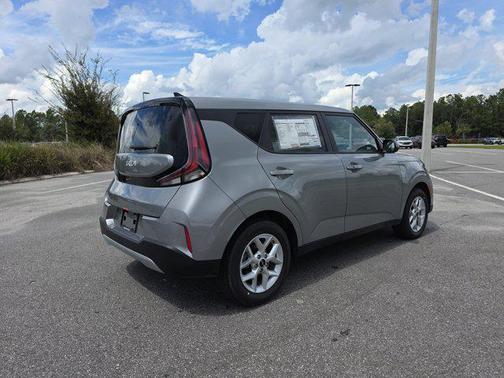 2025 Kia Soul S
