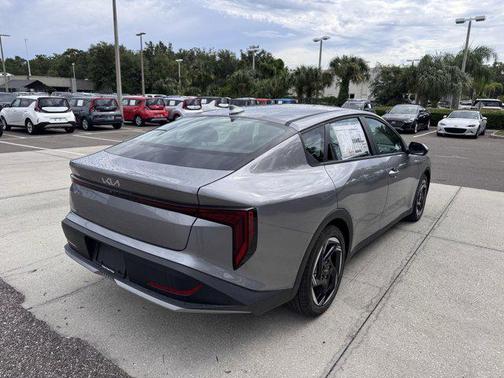 2025 Kia K4 EX