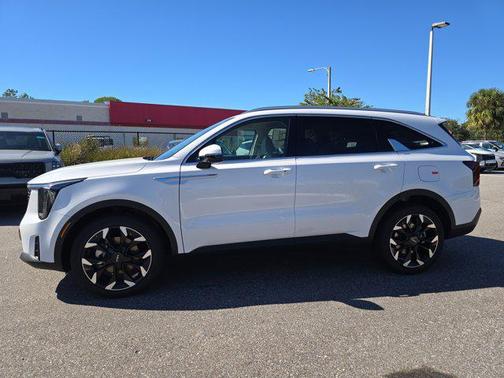 2026 Kia Sorento EX
