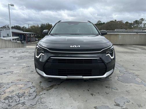 2025 Kia Niro LX