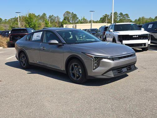 Steel 2026 Kia K4 LXS