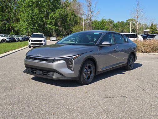 Steel 2026 Kia K4 LXS