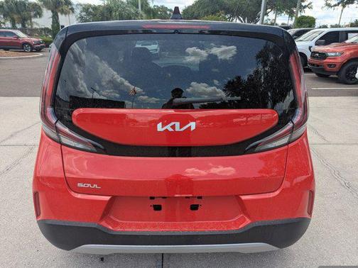 2025 Kia Soul LX