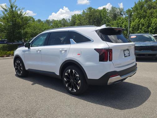 White 2026 Kia Sorento SX