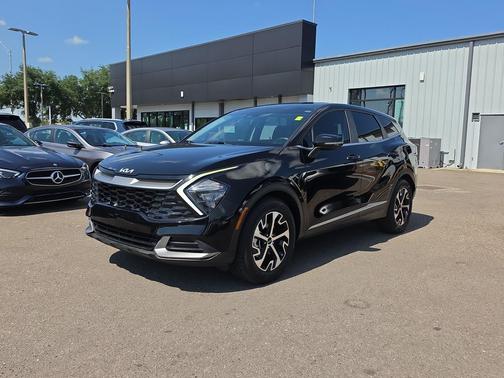Ebony Black 2023 Kia Sportage EX