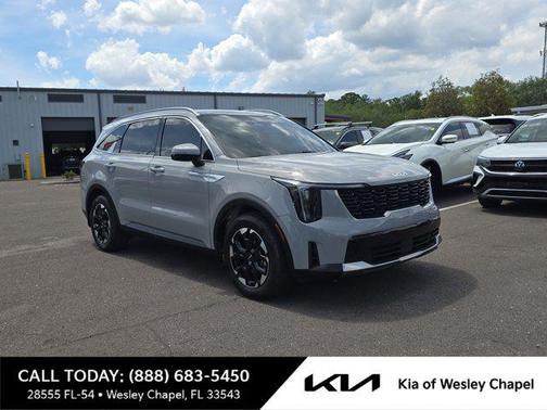Wolf Gray 2024 Kia Sorento S