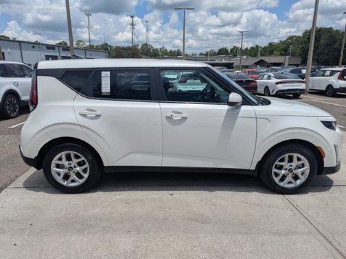 2023 Kia Soul S