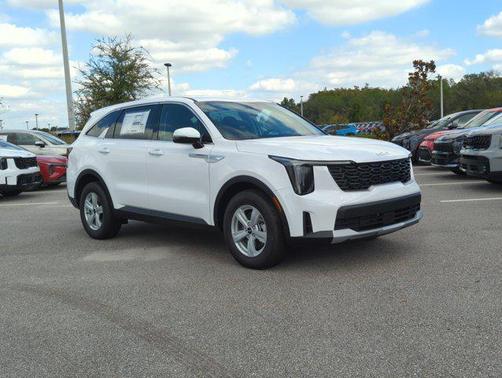 2026 Kia Sorento LX
