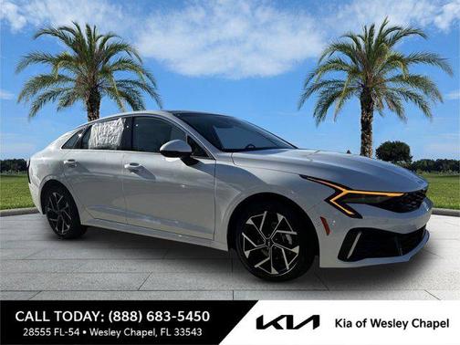 2025 Kia K5 EX
