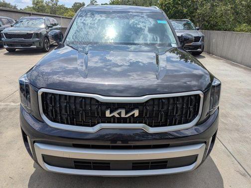 2025 Kia Sorento SX