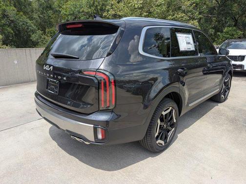 2025 Kia Sorento SX