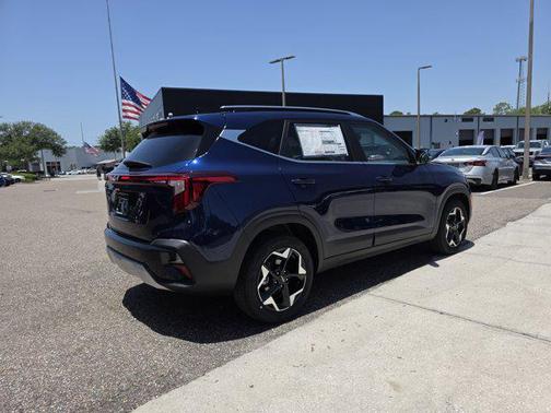 2025 Kia Seltos EX