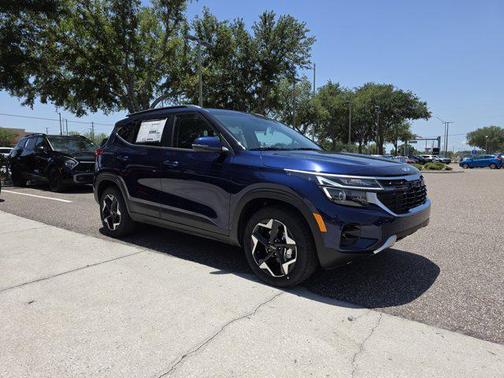 2025 Kia Seltos EX