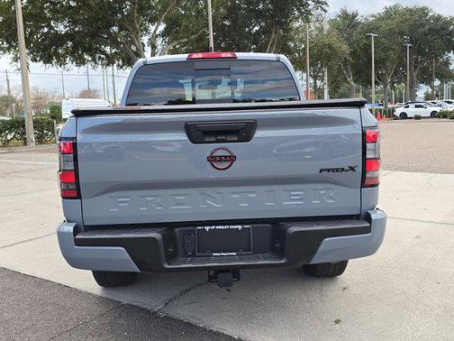 2024 Nissan Frontier PRO-X