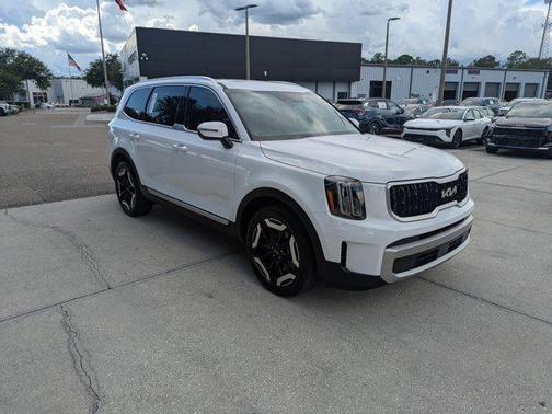 2023 Kia Telluride EX