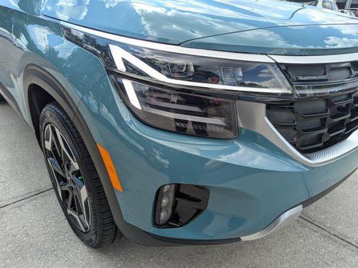 2025 Kia Seltos SX Turbo