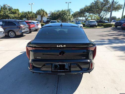 2025 Kia K4 GT-Line