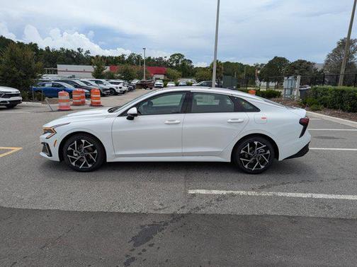 2026 Kia K5 EX