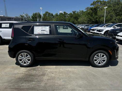 2025 Kia Soul LX