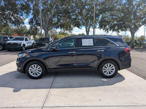 2020 Kia Sorento LX