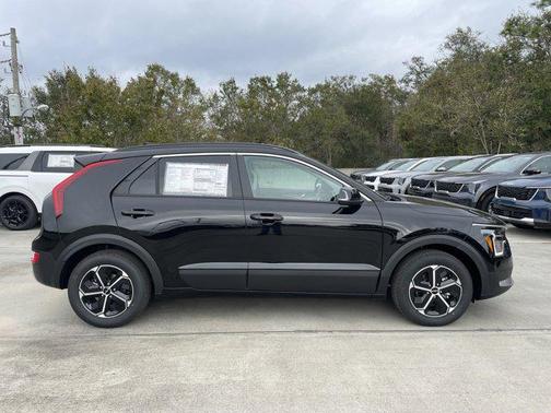 2025 Kia Niro EX