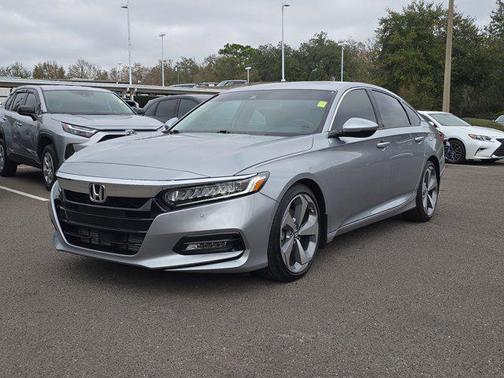 2019 Honda Accord Touring 2.0T