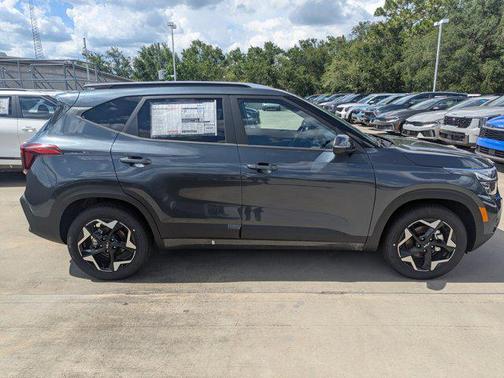 2025 Kia Seltos S