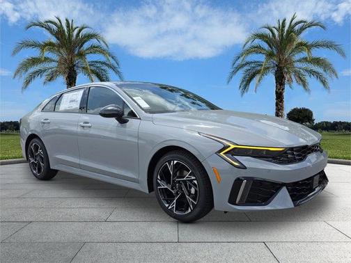 2025 Kia K5 GT-Line