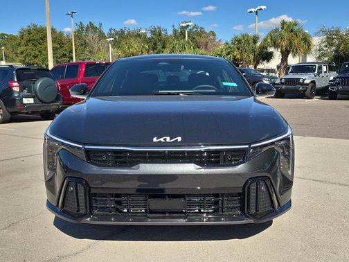 2025 Kia K4 GT-Line Turbo