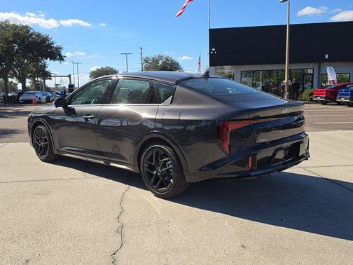 2025 Kia K4 GT-Line Turbo