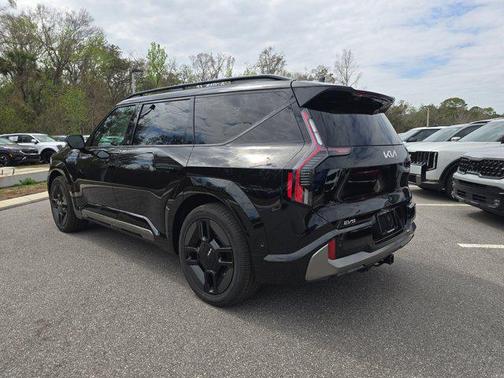 2026 Kia EV9 GT-Line