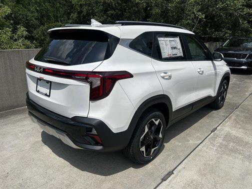 2025 Kia Seltos EX