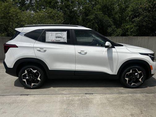 2025 Kia Seltos EX