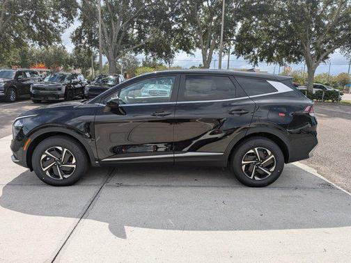 2025 Kia Sportage Hybrid LX