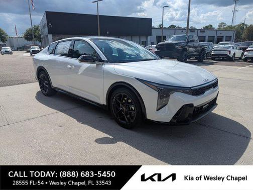 2025 Kia K4 GT-Line Turbo