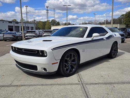 2017 Dodge Challenger R/T