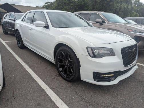 2019 Chrysler 300 S